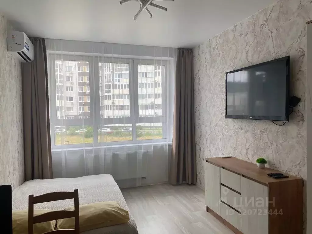2-к кв. Приморский край, Владивосток ул. Сочинская, 9 (37.0 м) - Фото 0