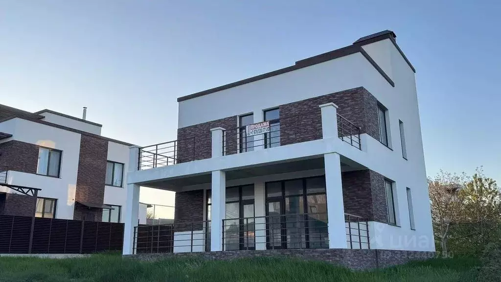 Дом в Севастополь ул. Кедрина, 60 (299 м) - Фото 1