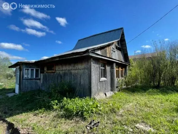 Дом в Иглинский район, Балтийский сельсовет, деревня Загорское (20 м) - Фото 1