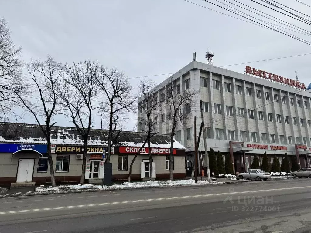 Помещение свободного назначения в Адыгея, Майкоп Курганная ул., 350 ... - Фото 1