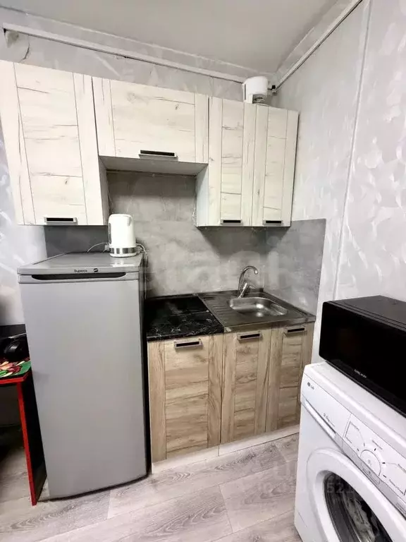 Студия Приморский край, Владивосток ул. Надибаидзе, 30 (17.1 м) - Фото 1