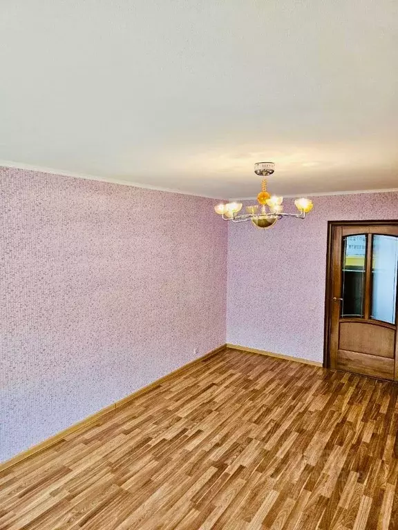 2-к кв. Брянская область, Брянск ул. Красный Маяк, 102 (55.4 м) - Фото 1