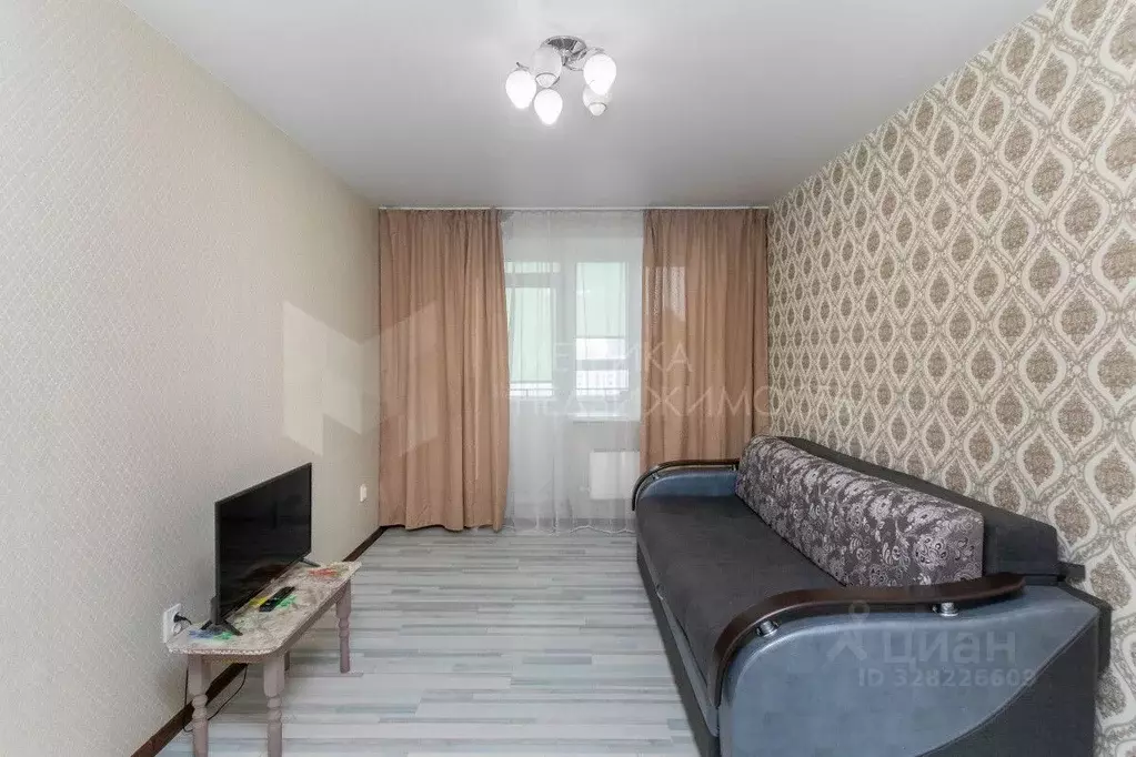 1-к кв. Тюменская область, Тюмень ул. Елизарова, 12 (40.0 м) - Фото 1