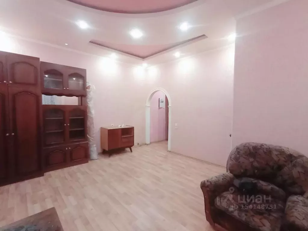 1-к кв. Оренбургская область, Оренбург просп. Гагарина, 6Б (31.0 м) - Фото 1