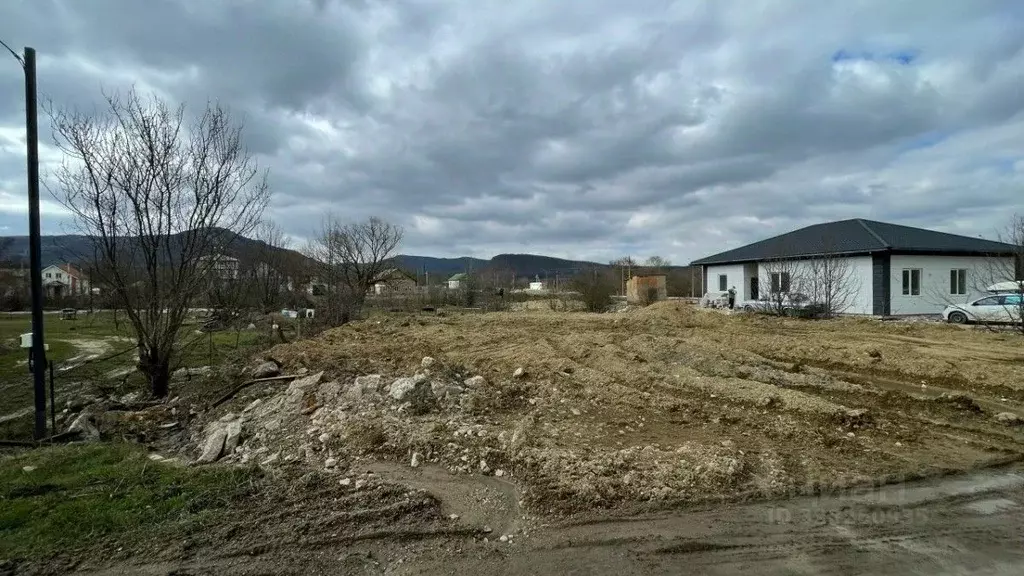 Участок в Севастополь с. Орлиное, ул. Пушкина, 2 (8.11 сот.) - Фото 1