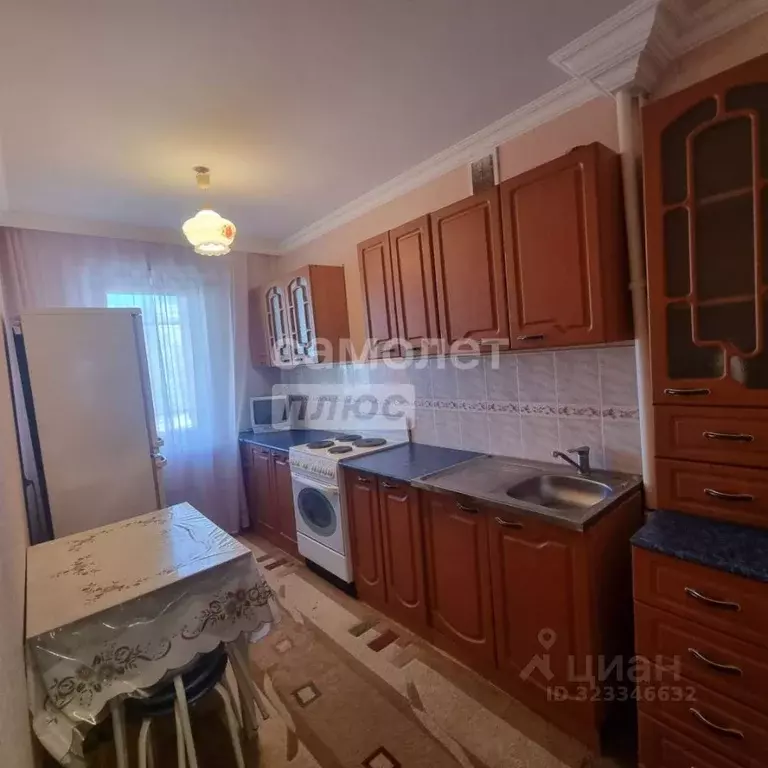 3-к кв. Татарстан, Нижнекамский район, Камские Поляны пгт 2/00 (58.7 ... - Фото 1