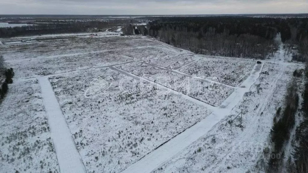 Участок в Тюменская область, Тюменский район, д. Ушакова Зеленая ул. ... - Фото 1