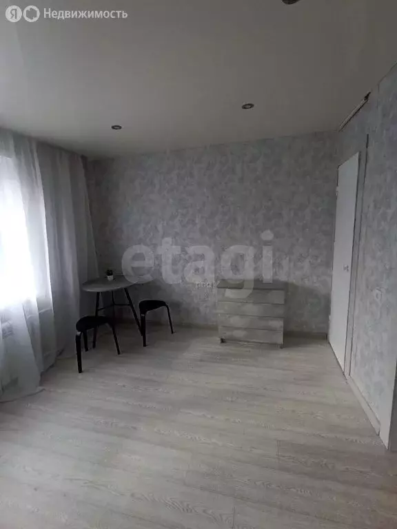 Квартира-студия: Новокузнецк, улица 13-й Микрорайон, 9 (19.5 м) - Фото 1