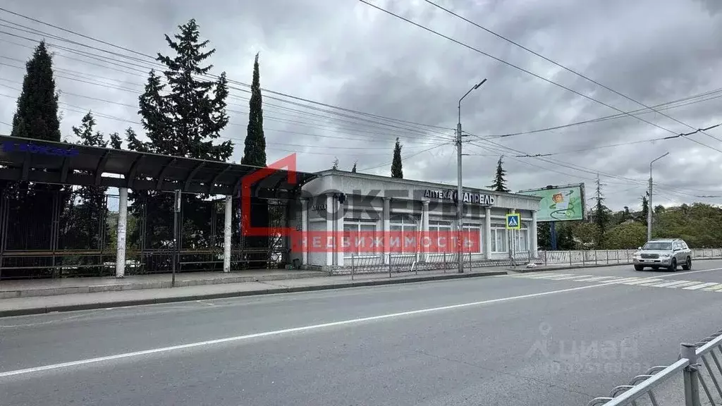 Помещение свободного назначения в Севастополь ул. Портовая, 31 (33 м) - Фото 1