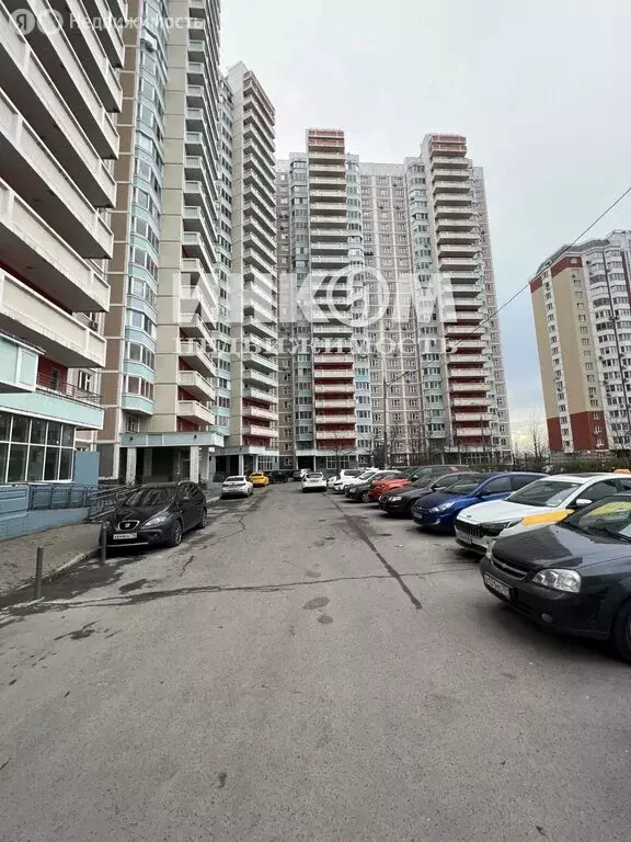 3-комнатная квартира: посёлок городского типа Путилково, Сходненская ... - Фото 1