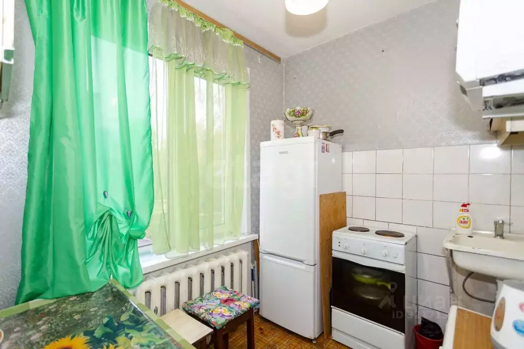 2-к кв. Кемеровская область, Новокузнецк проезд Чекистов, 3 (45.1 м) - Фото 1