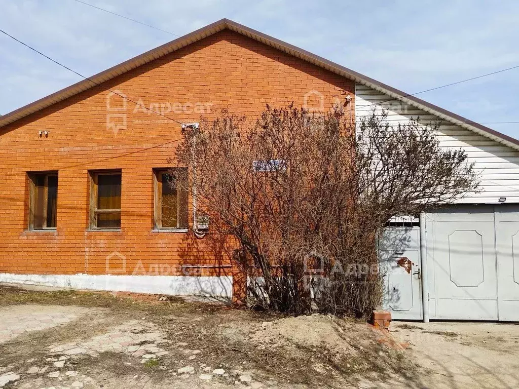 Дом в Волгоградская область, Волгоград Мариновская ул. (132 м) - Фото 1