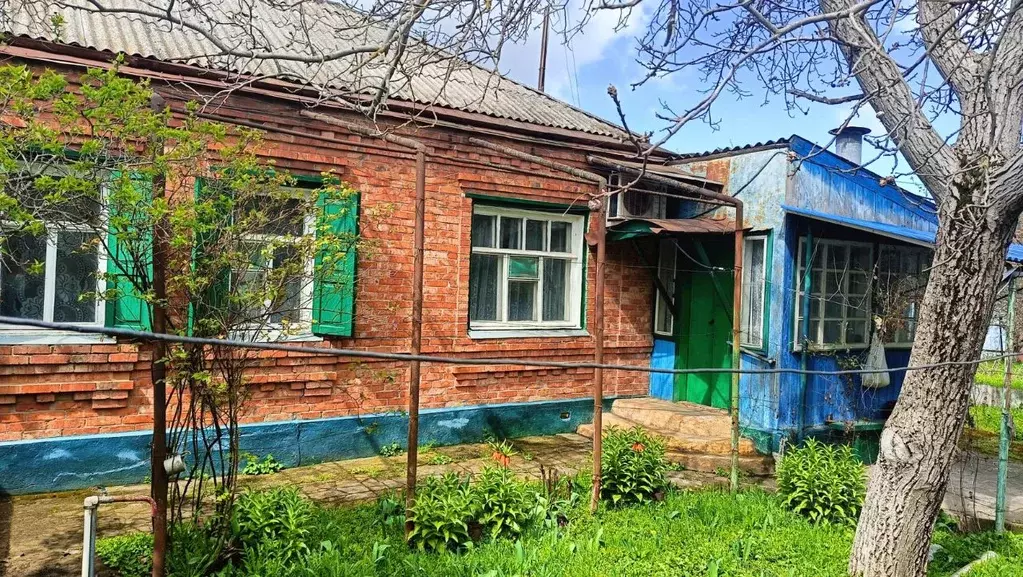 Дом в Краснодарский край, Ейск ул. Балабанова (53 м) - Фото 1