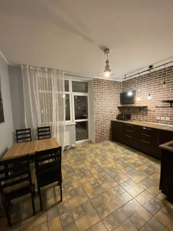 2-к кв. Свердловская область, Екатеринбург ул. Союзная, 27 (67.0 м) - Фото 1