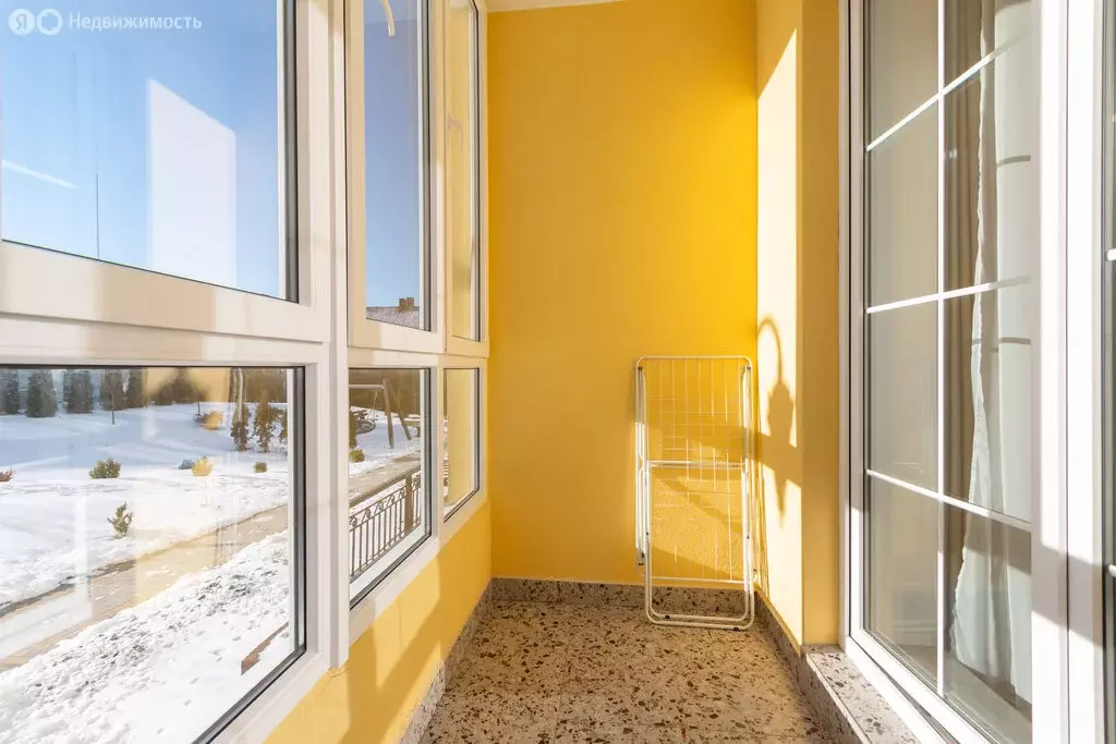 2-комнатная квартира: посёлок городского типа Янтарный, улица ... - Фото 2