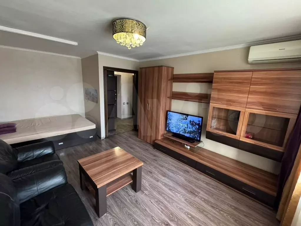 1-к. квартира, 36 м, 7/10 эт. - Фото 0
