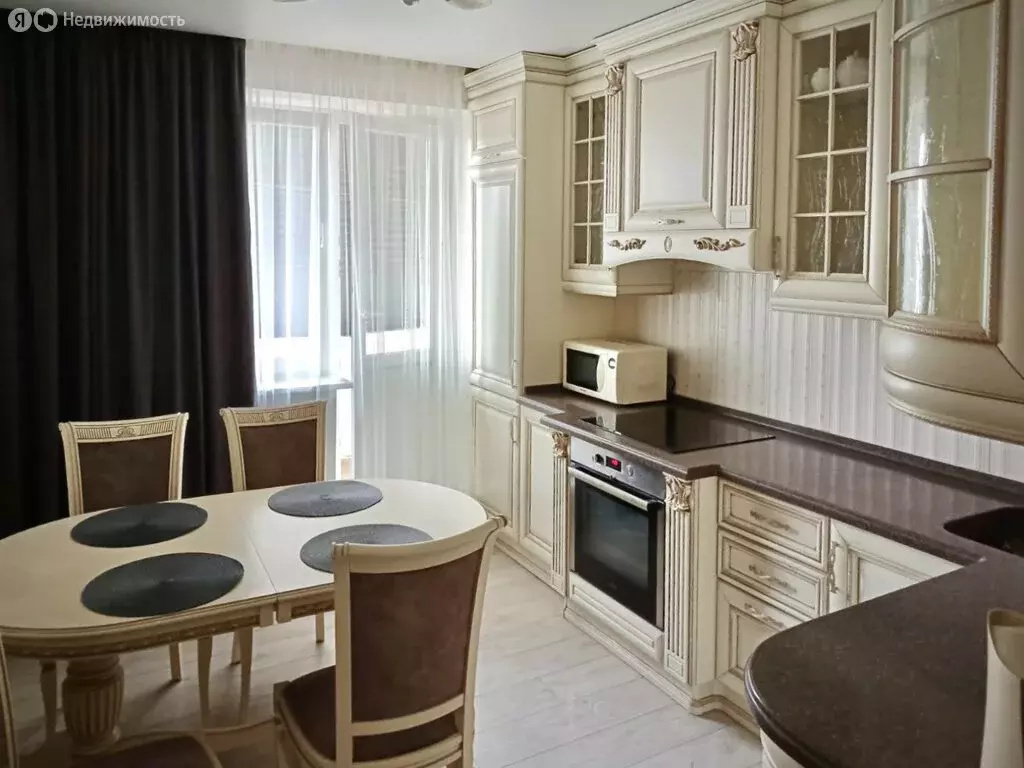 3-комнатная квартира: Чехов, Уездная улица, 3 (84.1 м) - Фото 1