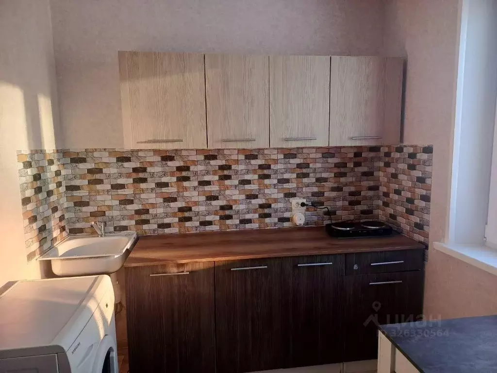 1-к кв. Курганская область, Курган Заозерный жилрайон, 8-й мкр, 5 ... - Фото 1