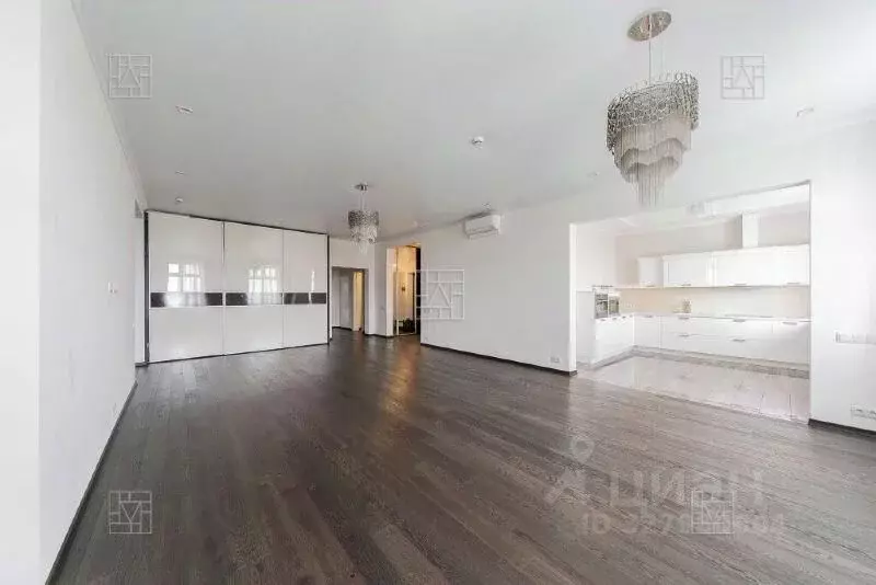 5-к кв. Москва просп. Маршала Жукова, 78 (230.0 м) - Фото 1