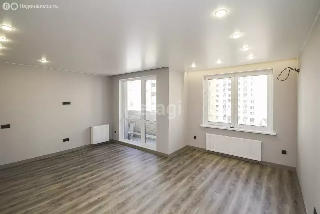 Квартира-студия: Тюмень, улица Вице-адмирала Воронцова, 9 (34.4 м) - Фото 1