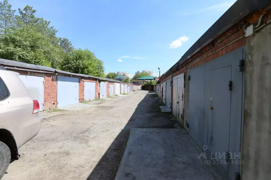 Гараж в Омская область, Омск ул. Старозагородная Роща (17 м) - Фото 0