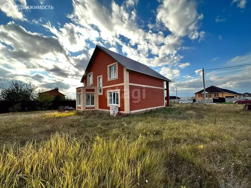 Дом в село Стрелецкое, Сказочная улица (150 м) - Фото 1