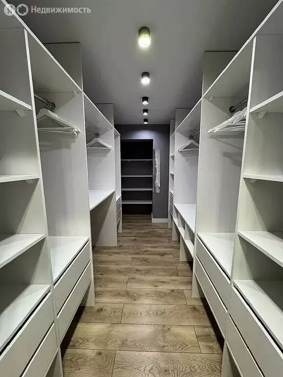 4-комнатная квартира: Тюмень, Рижская улица, 84 (104.7 м) - Фото 1