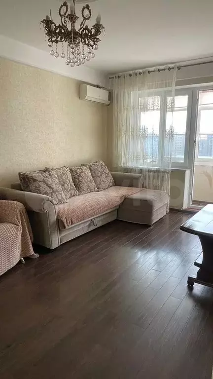 1-к. квартира, 35 м, 4/9 эт. - Фото 1