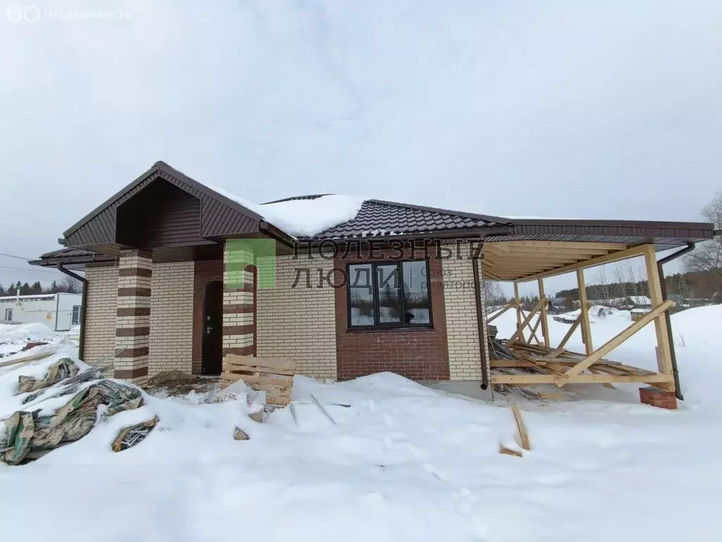 Дом в село Алнаши, Берёзовая улица, 7 (130 м) - Фото 1