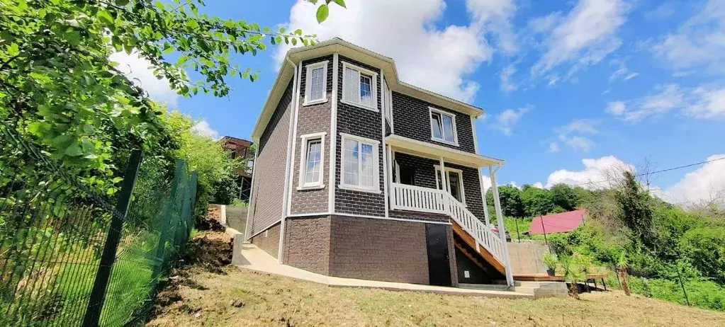 Дом в Краснодарский край, Сочи городской округ, с. Каштаны, ... - Фото 1