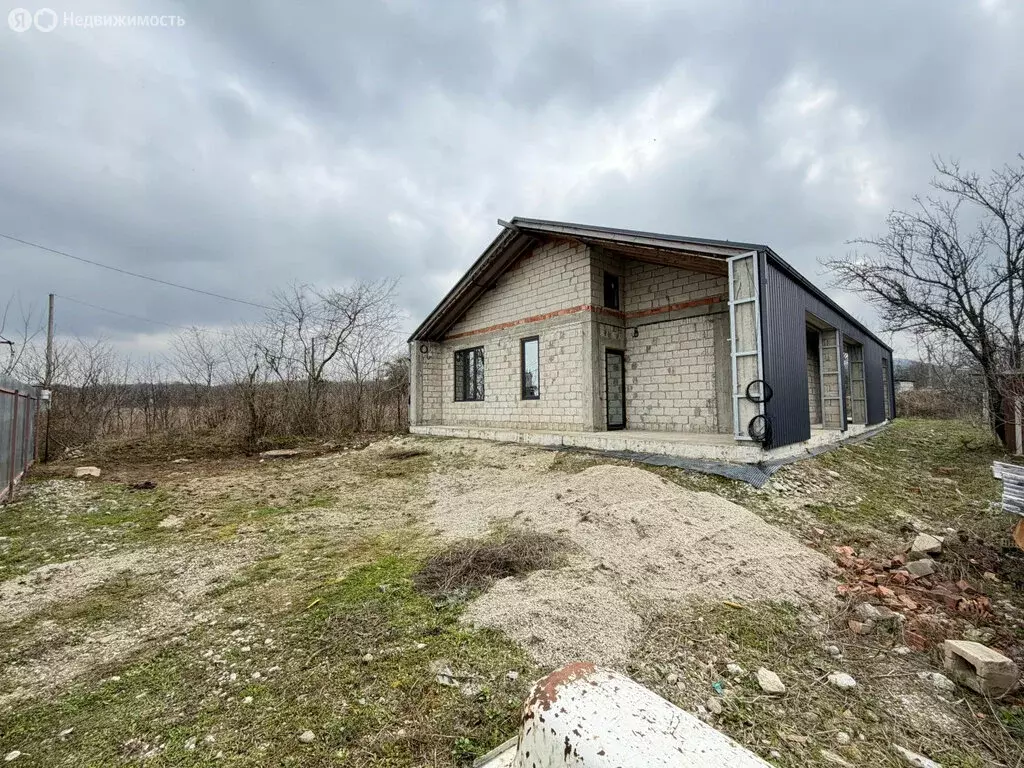 Дом в Кабардино-Балкарская Республика, Нальчик (180 м) - Фото 2