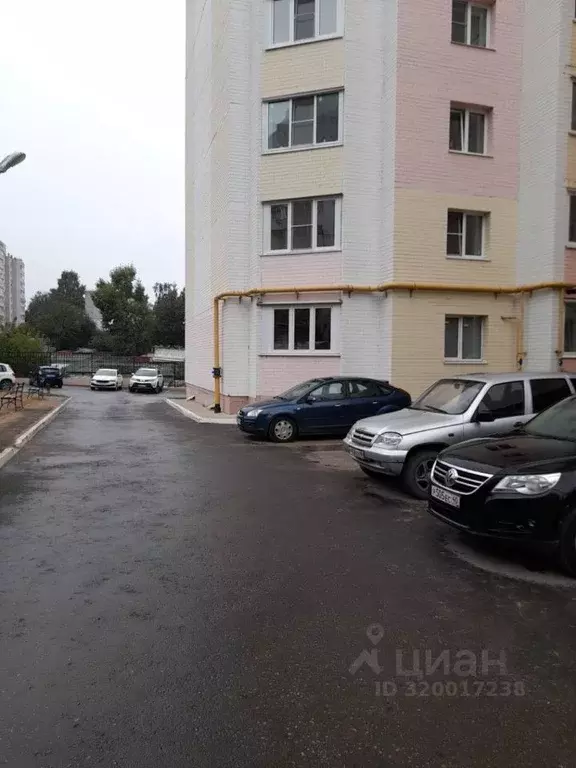 4-к кв. Калужская область, Калуга Кооперативная ул., 4 (101.4 м) - Фото 0