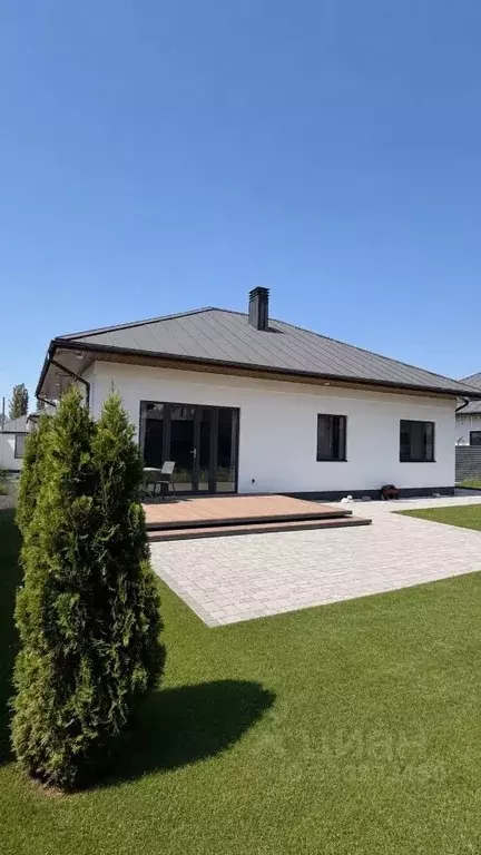 Дом в Саратовская область, Энгельсский район, Красноярское ... - Фото 1