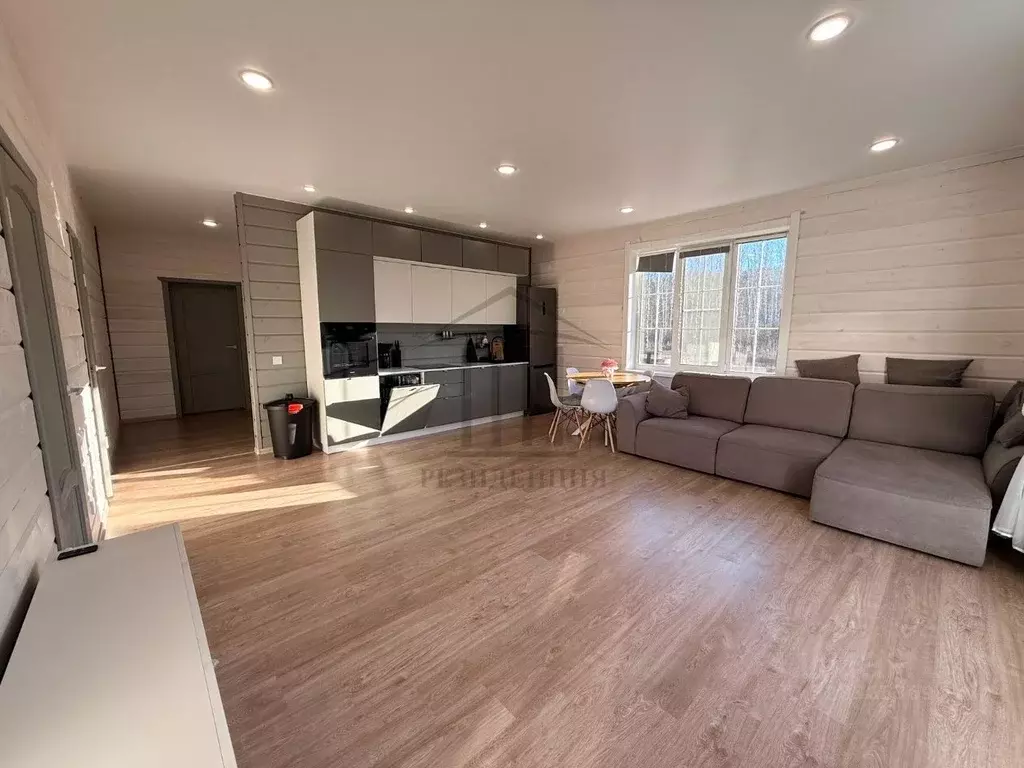 Дом в Свердловская область, Полевской муниципальный округ, с. ... - Фото 1