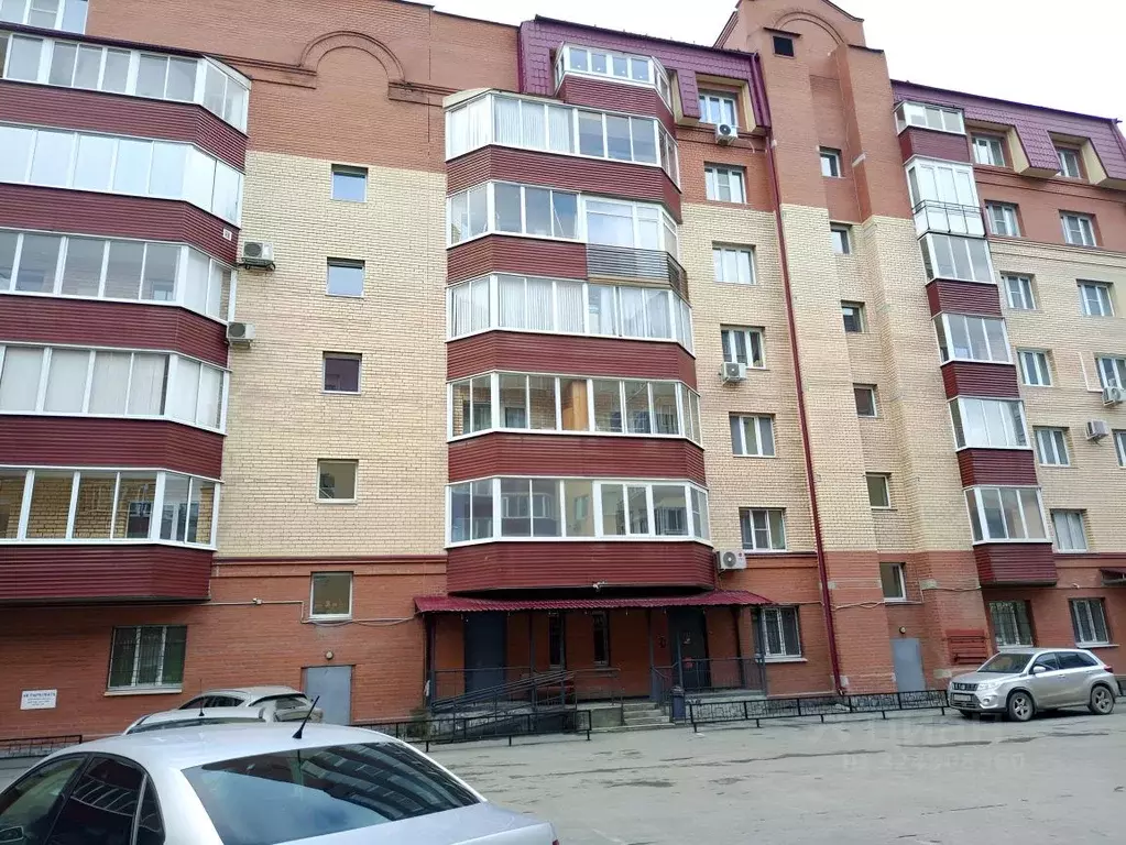 2-к кв. Свердловская область, Екатеринбург ул. Бажова, 53 (73.0 м) - Фото 2