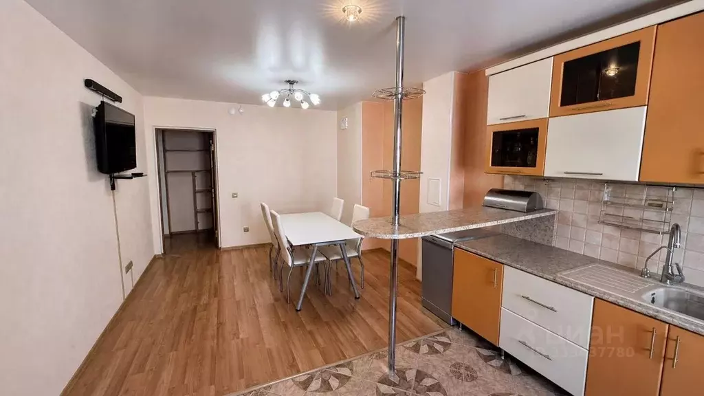 2-к кв. Татарстан, Казань ул. Симонова, 15 (77.2 м) - Фото 2