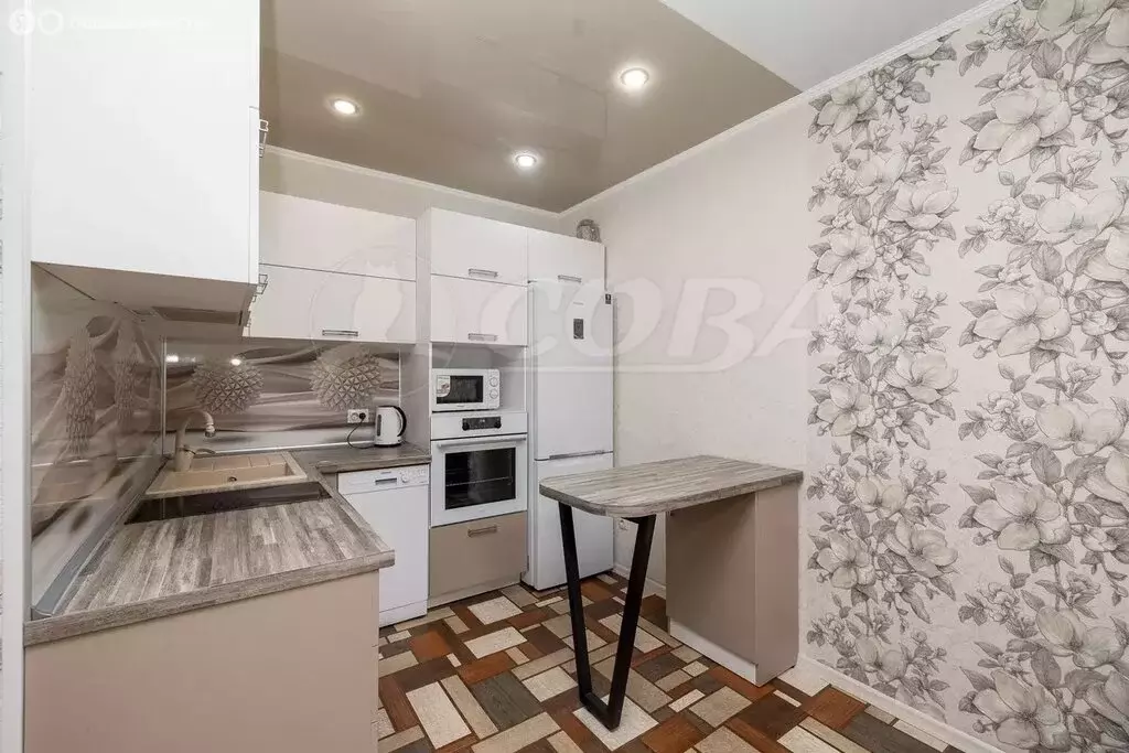 2-комнатная квартира: Тюмень, улица Газовиков, 25к3 (37.6 м) - Фото 1