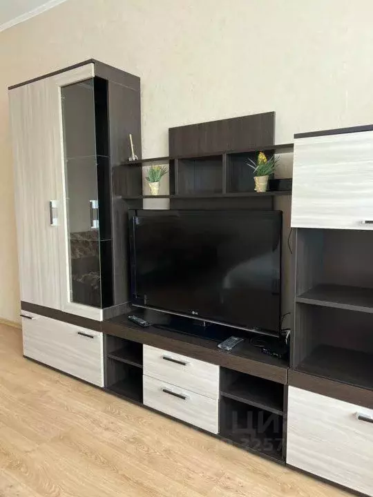 1-к кв. Калининградская область, Калининград Майский пер., 1 (44.5 м) - Фото 2