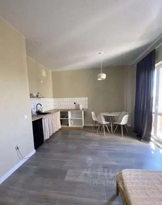 Студия Тюменская область, Тюмень ул. Вице-адмирала Воронцова, 7 (34.0 ... - Фото 1