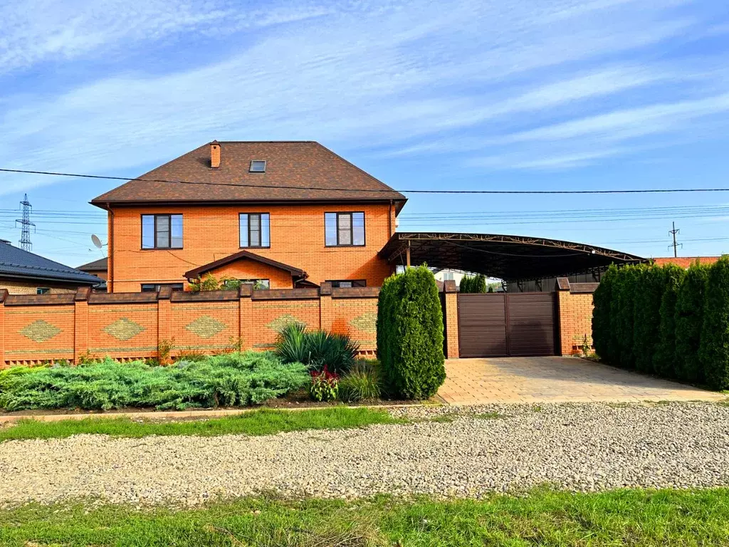 Коттедж в Краснодарский край, Краснодар  (290 м) - Фото 2