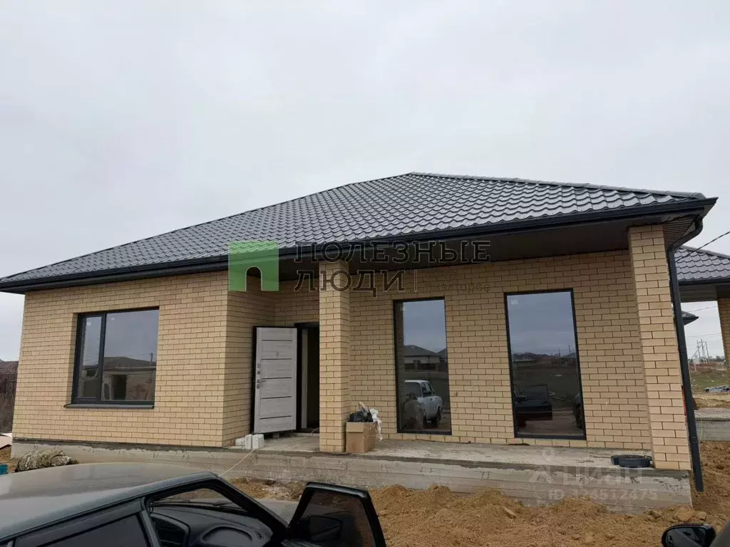 Дом в Астраханская область, Приволжский район, с. Карагали ул. ... - Фото 2