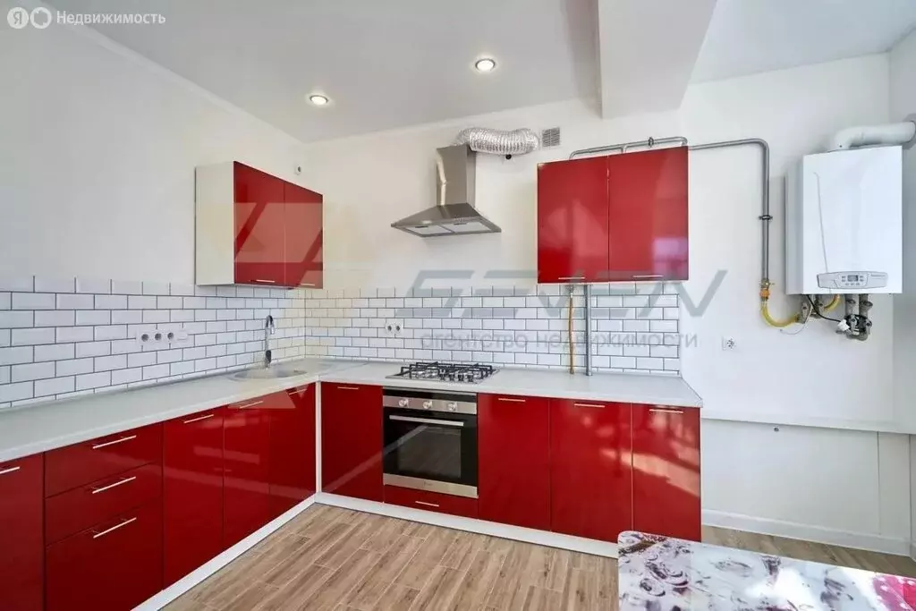4-комнатная квартира: Севастополь, улица Руднева, 28А (140 м) - Фото 1