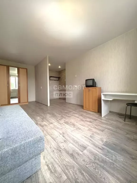 1-к кв. Самарская область, Тольятти 15-й кв-л, бул. Космонавтов, 4 ... - Фото 1