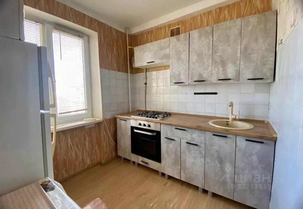 2-к кв. Севастополь просп. Октябрьской Революции, 87 (48.9 м) - Фото 2