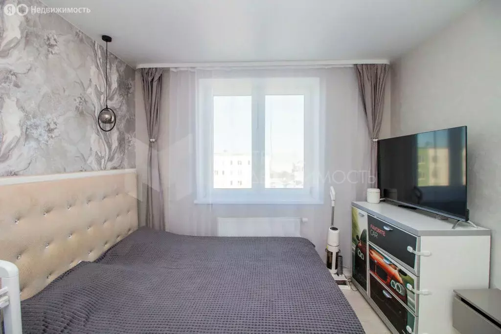 2-комнатная квартира: Тюмень, Ставропольская улица, 97к4 (49.9 м) - Фото 2