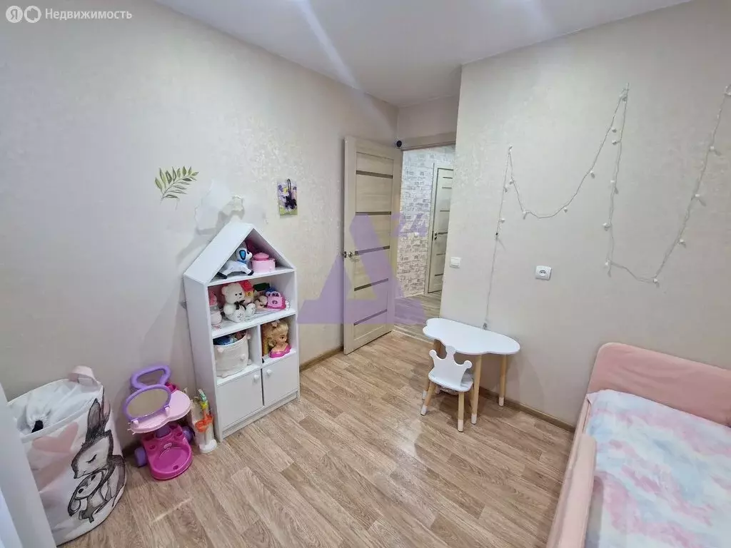 4-комнатная квартира: Пермский край, Краснокамский муниципальный ... - Фото 1