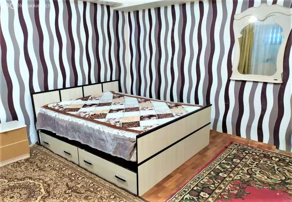 2-комнатная квартира: Ейск, Красная улица, 53/5к1 (70.2 м) - Фото 0