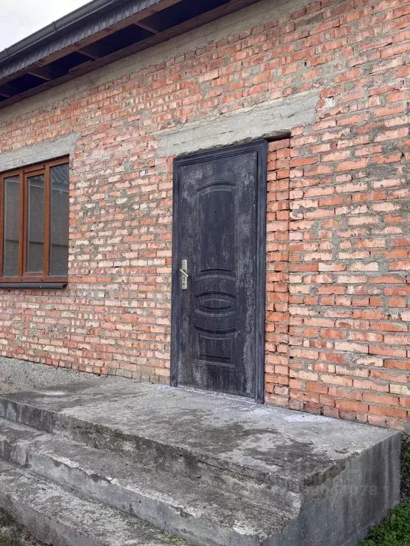 Дом в Кабардино-Балкария, Чегемский район, с. Нартан ул. Братьев ... - Фото 1