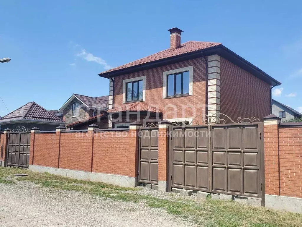 Дом в Ставропольский край, Ессентуки Запорожская ул. (239 м) - Фото 1