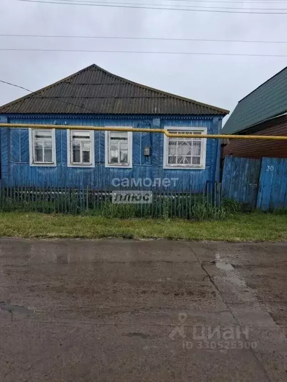 Дом в Курская область, Октябрьский район, Большедолженковский ... - Фото 1